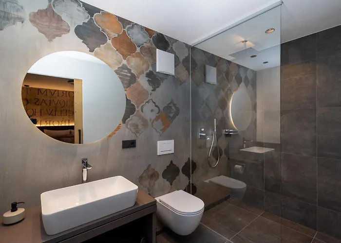 Orus - Tirol Kärnten Alpstuga Irschen